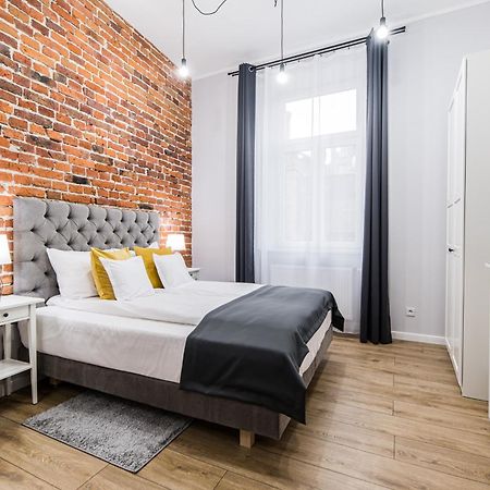 Attractive Apartment Oldtown Near Thetrain Station Cracóvia Exterior foto