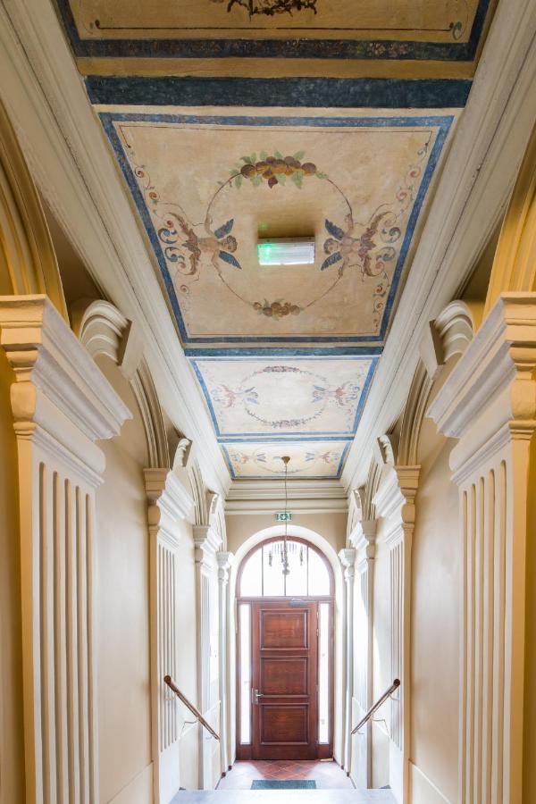 Attractive Apartment Oldtown Near Thetrain Station Cracóvia Exterior foto